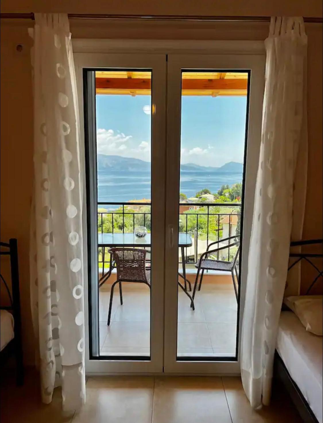 Valedina Rooms Никиана Екстериор снимка