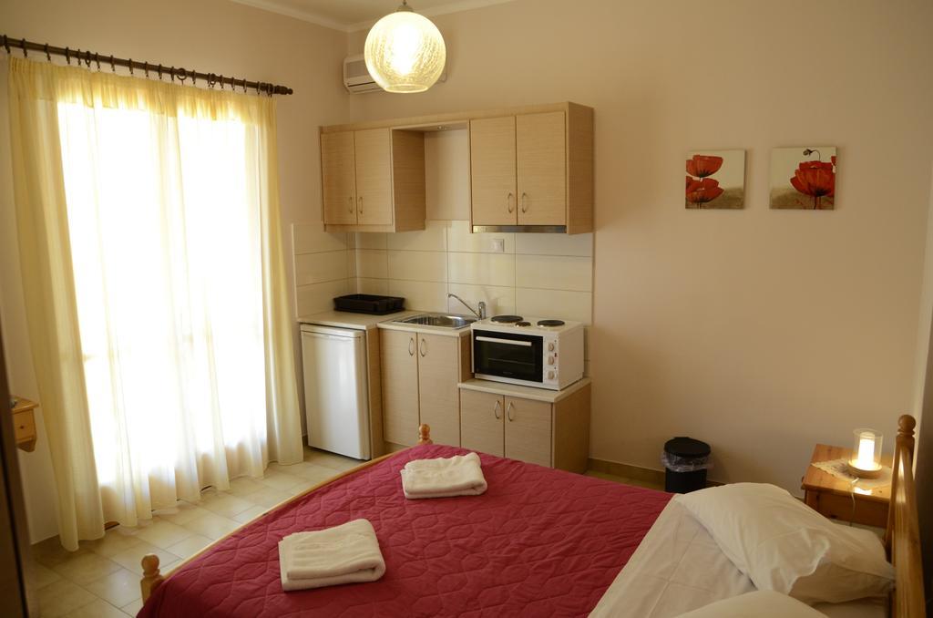 Valedina Rooms Никиана Стая снимка