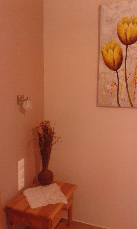 Valedina Rooms Никиана Стая снимка