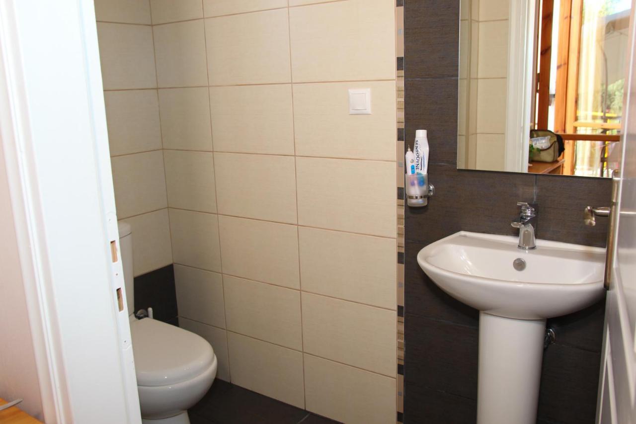 Valedina Rooms Никиана Екстериор снимка